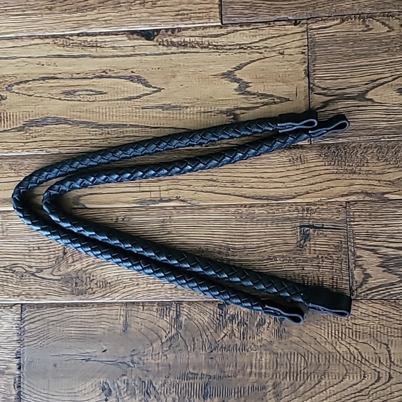 Miche Bag with 2 Covers and an Additional Set of Straps - Picture 5 of 8